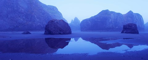 Framed Meyers Creek at Dawn, Cape Sebastian, California Print