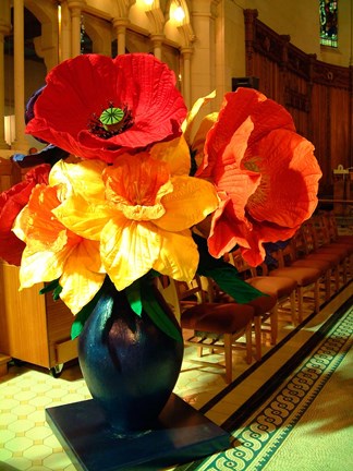 Framed Cathedral Flower Display, Christchurch, New Zealand Print