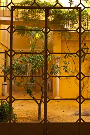 Framed Palacio de la Condesa de Lebrija Courtyard, Seville, Spain Print