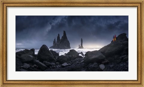 Framed Reynisdrangar Print