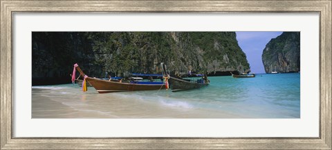 Framed Longtail boats moored on the beach, Ton Sai Beach, Ko Phi Phi Don, Phi Phi Islands, Thailand Print