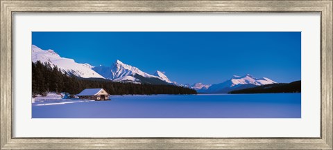 Framed Maligne Lake &amp; Canadian Rockies Alberta Canada Print