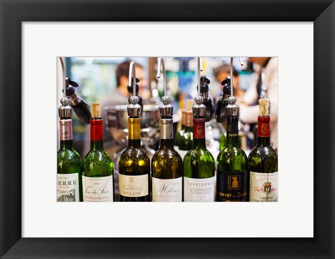 Framed Wine tasting, Saint-Emilion, Gironde, Aquitaine, France Print