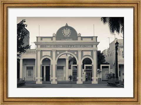 Framed Cuba, Parque Jose Marti, Arco de Triunfo Print