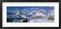 Framed Group of people skiing near a mountain, Matterhorn, Switzerland