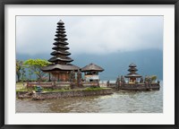 Framed Pura Ulun Danu Bratan temple on the edge of Lake Bratan, Baturiti, Bali, Indonesia