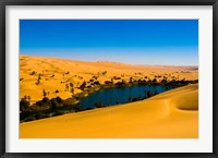 Framed Libya, Fezzan, desert Erg Ubari, Umm el Maa lake