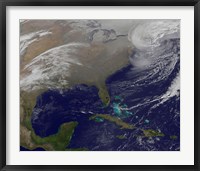 Framed Two Low Pressure Systems Merge Together and form a Giant Nor'easter