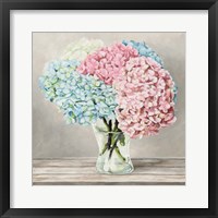 Framed Fleurs et Vases Blanc II